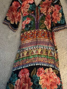 farm rio superbloom tapestry cream maxi dress Farm Rio Superbloom Tapestry Ruffle Maxi Dress